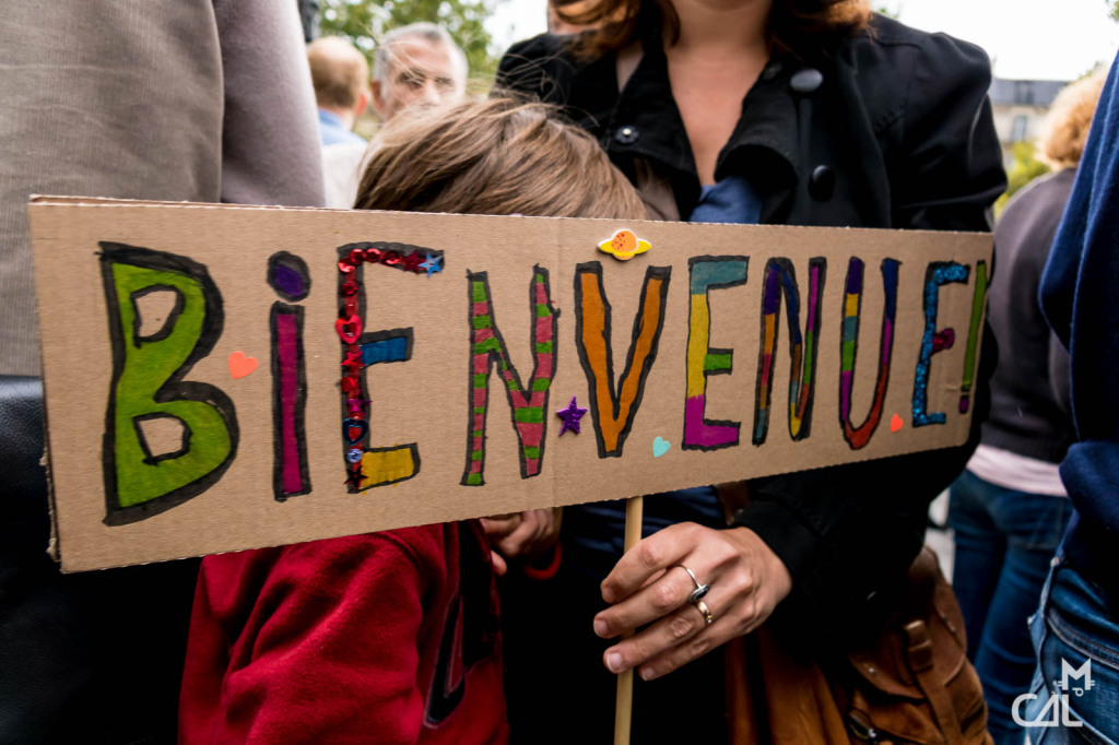 pasennotrenom-pancarte-color-e-bienvenue-mon-chat-aime-la-photo