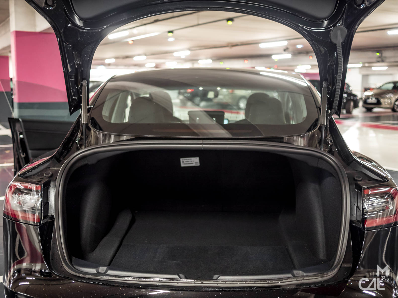 tesla-3-coffre-tesla-model-3-dimensions-hjdqc